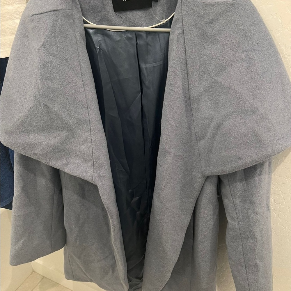 Tahari Pale Light Blue Marla Oversized Wrap Coat Sz Medium No Belt